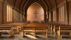 Igrejas modernas por dentro: como luz, simetria e materiais viram experiência — e o que a fotografia de interiores revela (sem você perceber)